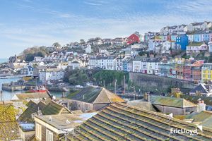 Photo 1- click for photo gallery